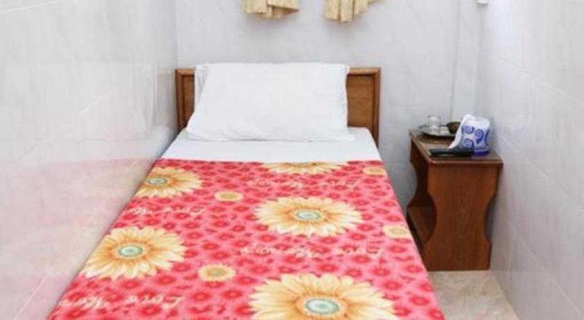 Penguin Hotel Kawthaung Extérieur photo