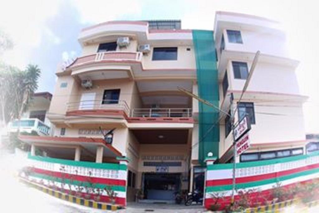 Penguin Hotel Kawthaung Extérieur photo