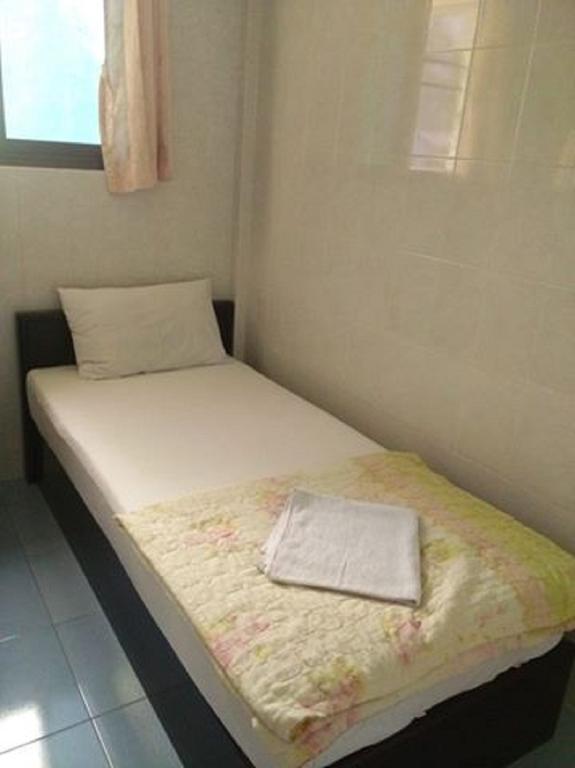 Penguin Hotel Kawthaung Extérieur photo