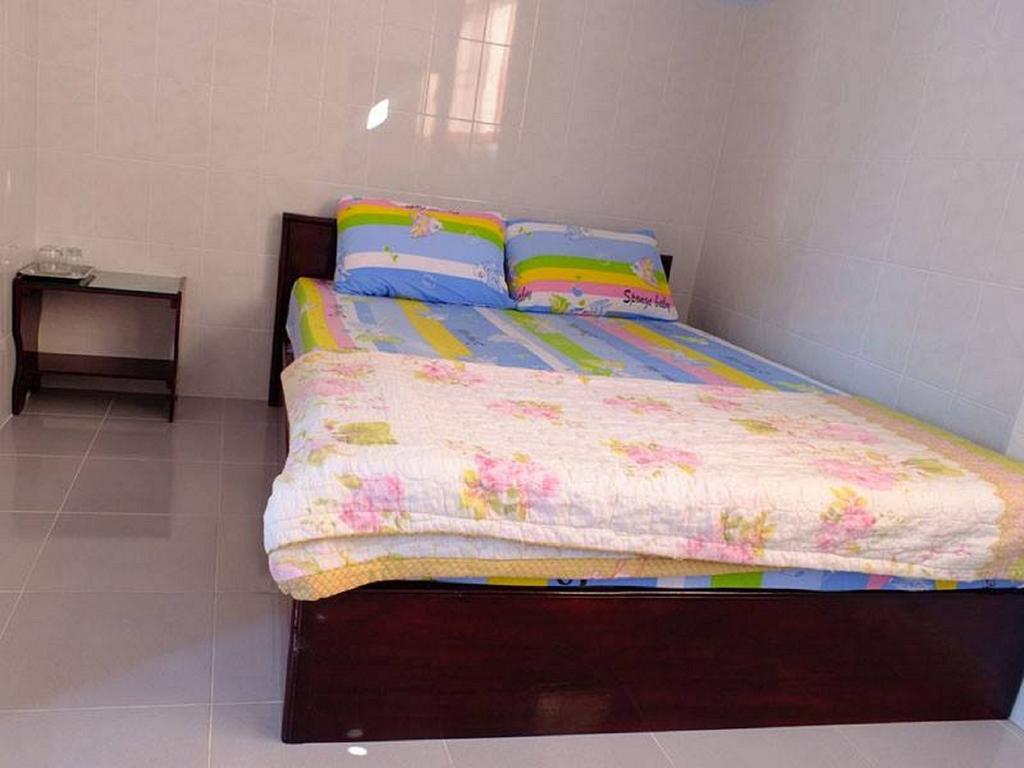 Penguin Hotel Kawthaung Extérieur photo
